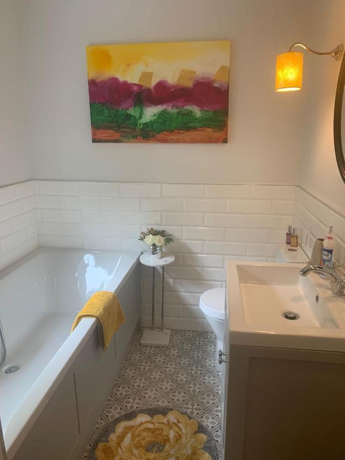 Hilltop Cottage Thropton Екстер'єр фото