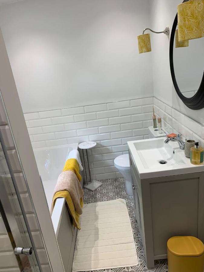 Hilltop Cottage Thropton Екстер'єр фото